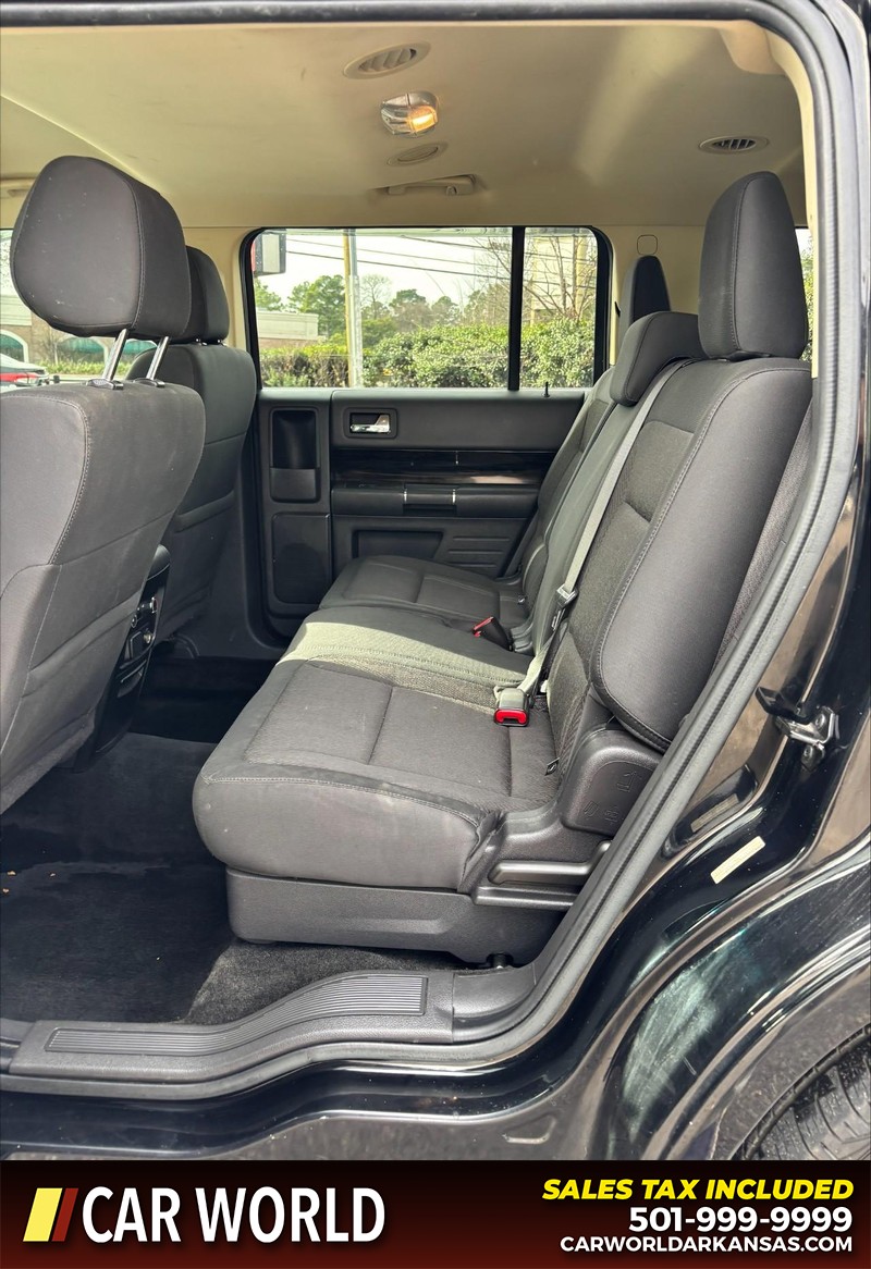 Ford Flex Vehicle Full-screen Gallery Image 15