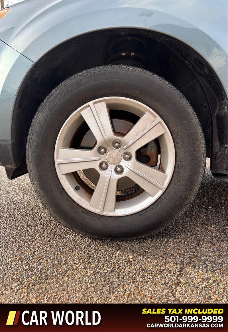 Subaru Forester Vehicle Full-screen Gallery Image 11