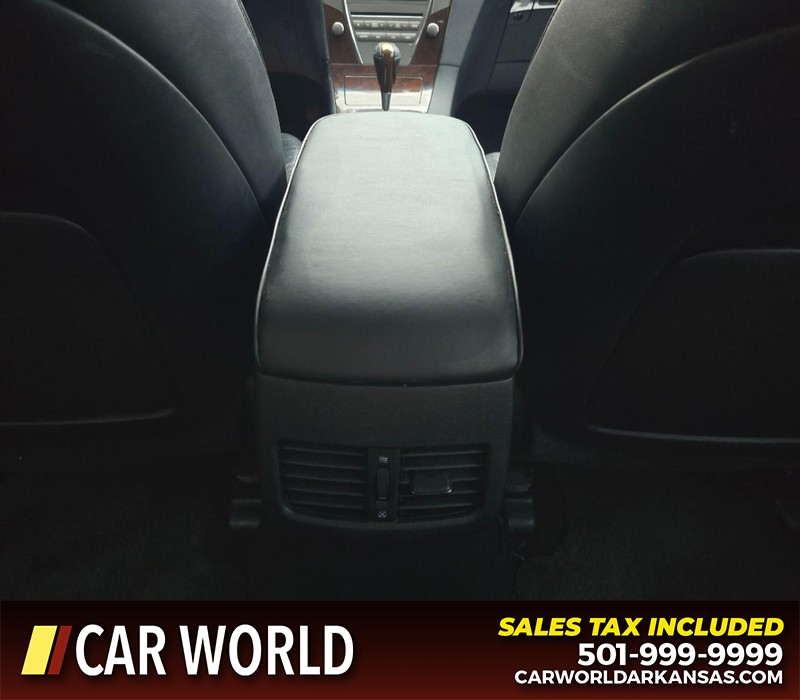 Lexus ES 350 Vehicle Full-screen Gallery Image 22