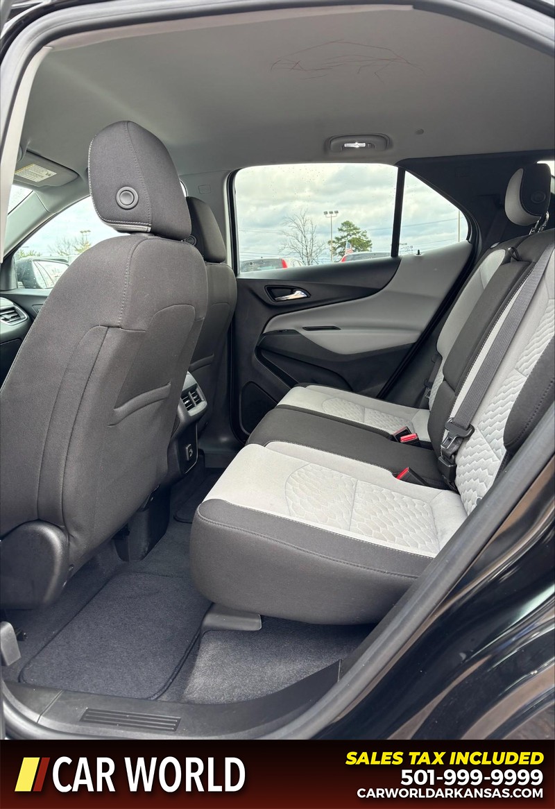 Chevrolet Equinox Vehicle Full-screen Gallery Image 15