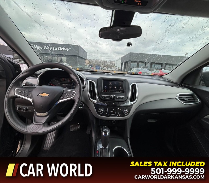 Chevrolet Equinox Vehicle Full-screen Gallery Image 16