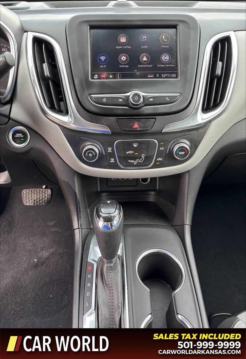 Chevrolet Equinox Vehicle Full-screen Gallery Image 17