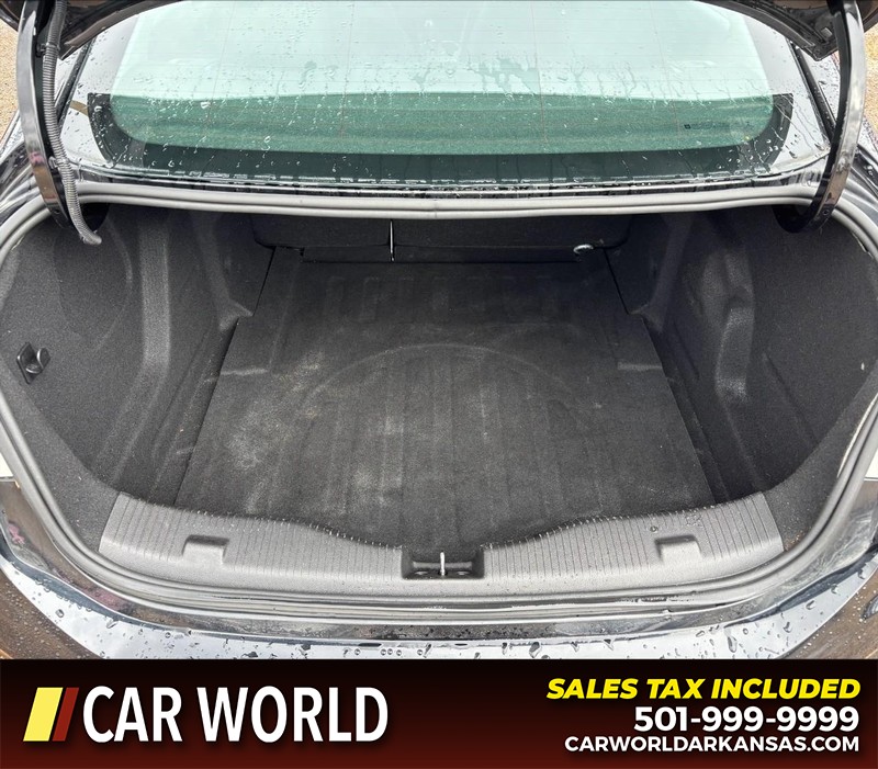 Chevrolet Cruze Vehicle Full-screen Gallery Image 6