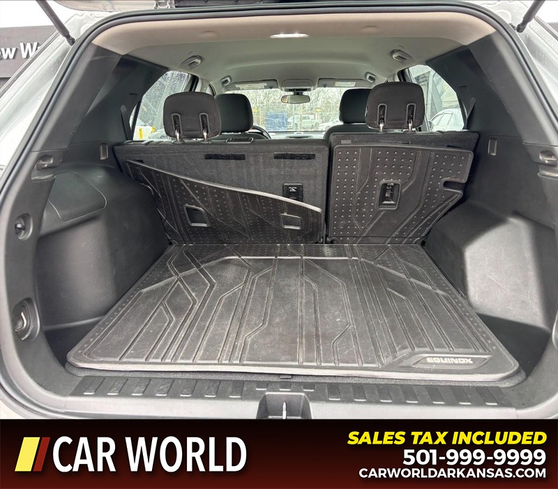 Chevrolet Equinox Vehicle Full-screen Gallery Image 6