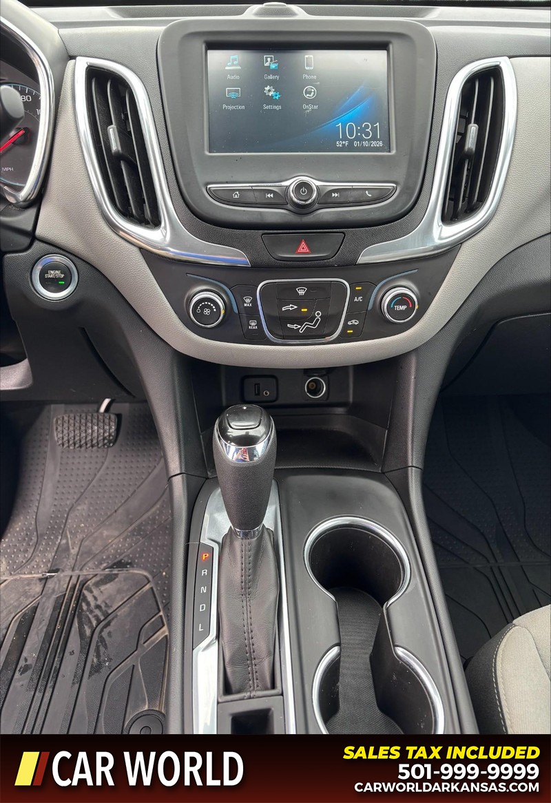 Chevrolet Equinox Vehicle Full-screen Gallery Image 17