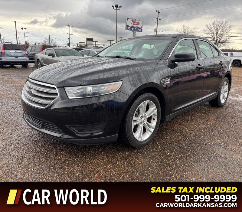 Ford Taurus Vehicle Full-screen Gallery Image 9