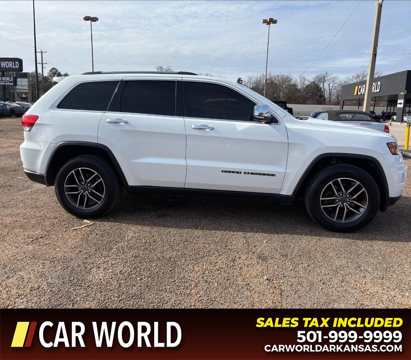 Jeep Grand Cherokee Vehicle Full-screen Gallery Image 2