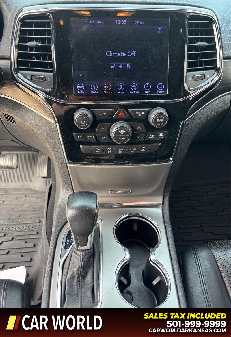 Jeep Grand Cherokee Vehicle Full-screen Gallery Image 19