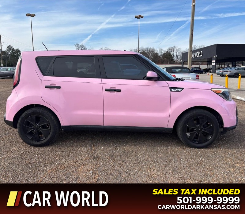 Kia Soul Vehicle Full-screen Gallery Image 2