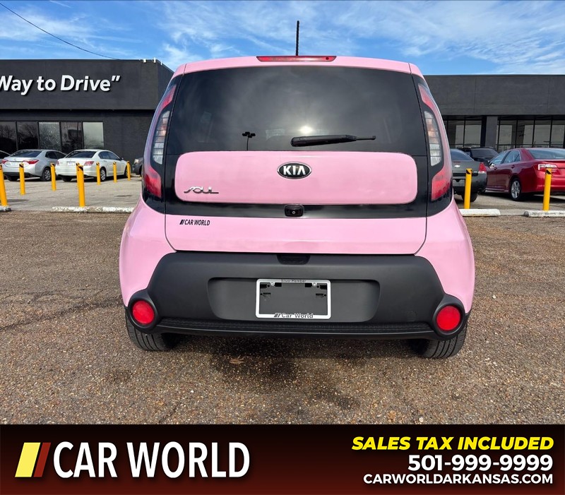 Kia Soul Vehicle Full-screen Gallery Image 4