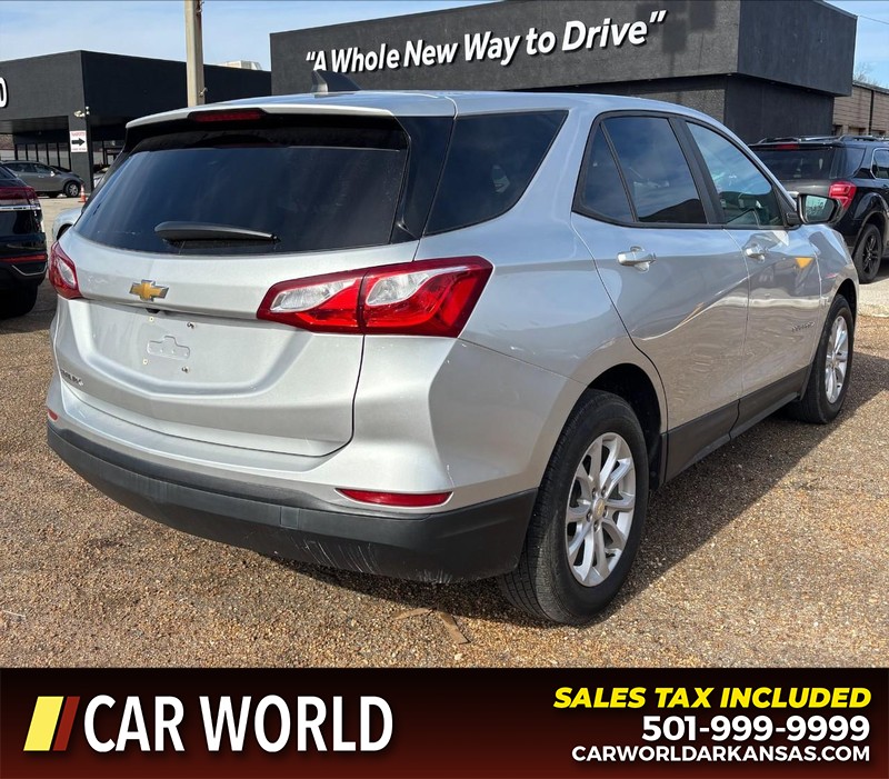 Chevrolet Equinox Vehicle Full-screen Gallery Image 3