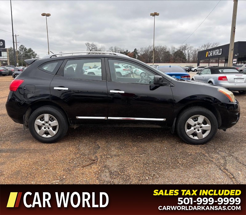 Nissan Rogue Select Vehicle Full-screen Gallery Image 2