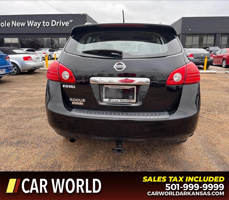 Nissan Rogue Select Vehicle Full-screen Gallery Image 4