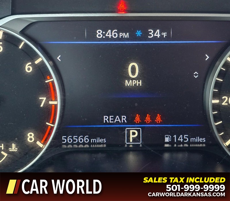 Nissan Altima Vehicle Full-screen Gallery Image 16