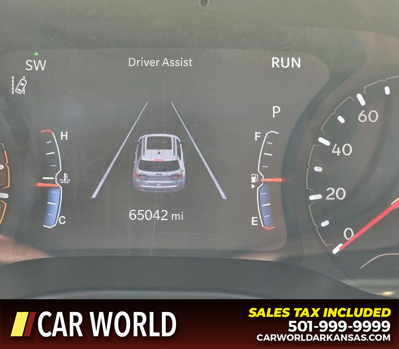 Jeep Compass Vehicle Full-screen Gallery Image 16