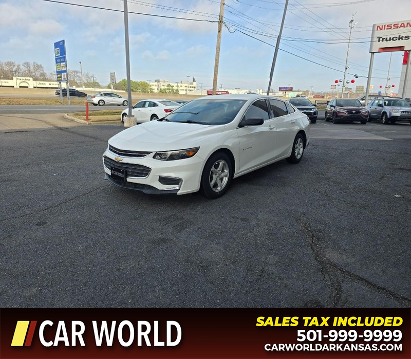 Chevrolet Malibu Vehicle Full-screen Gallery Image 3