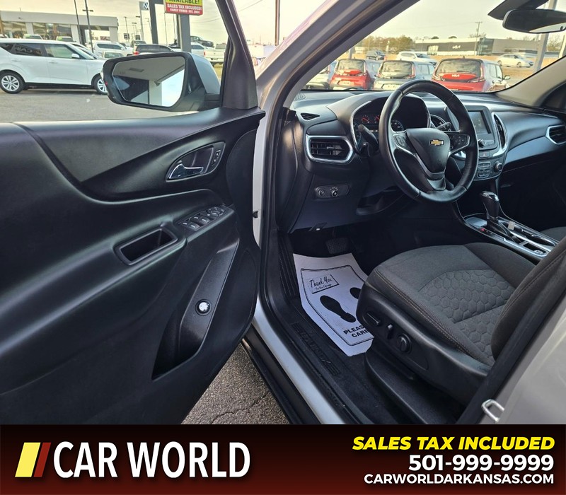 Chevrolet Equinox Vehicle Full-screen Gallery Image 7