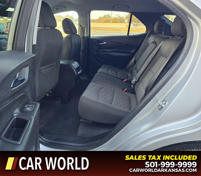 Chevrolet Equinox Vehicle Full-screen Gallery Image 10