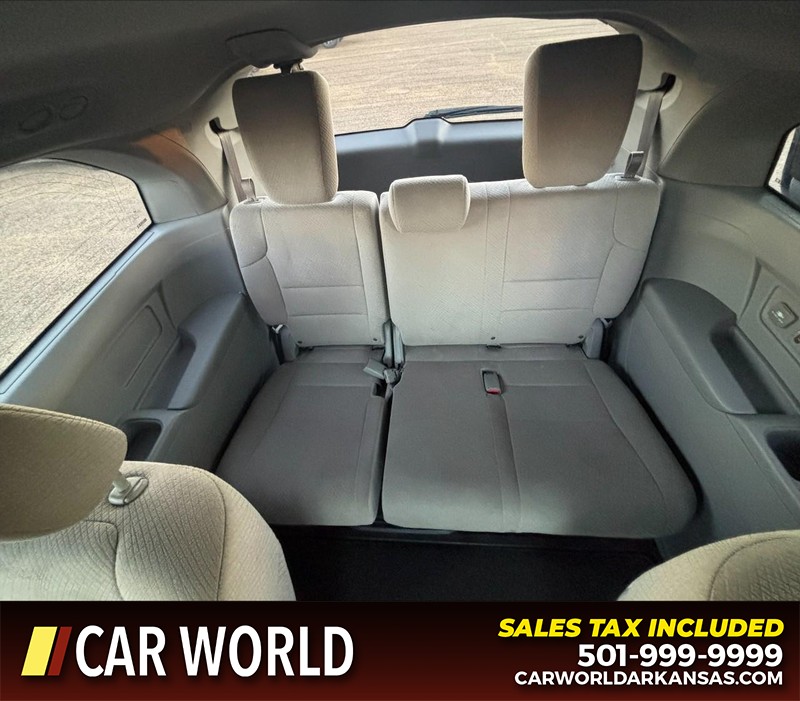 Honda Odyssey Vehicle Full-screen Gallery Image 15