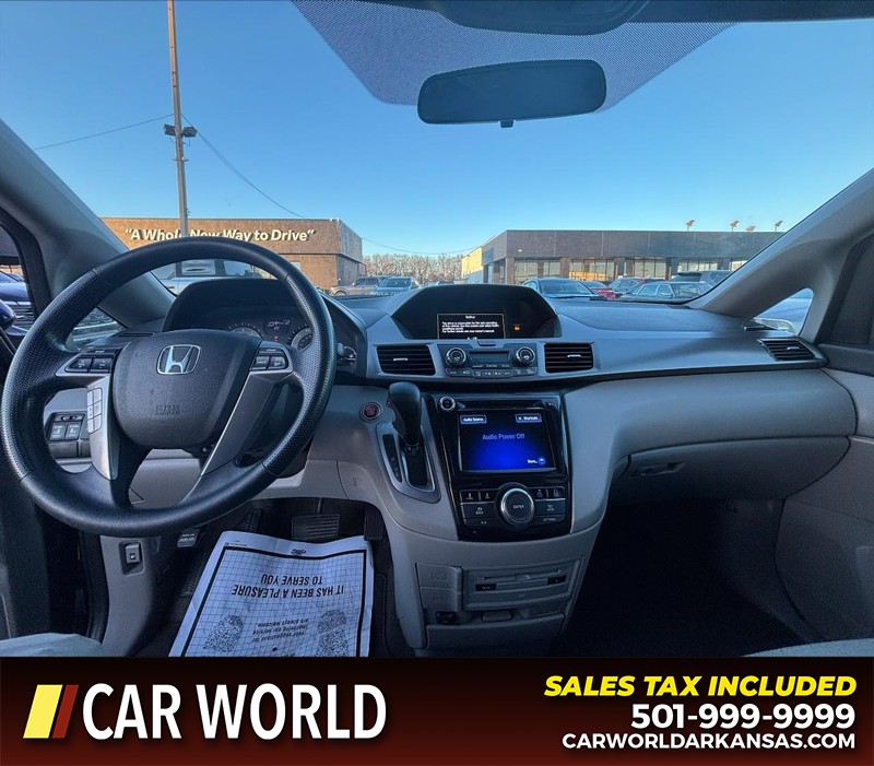 Honda Odyssey Vehicle Full-screen Gallery Image 16