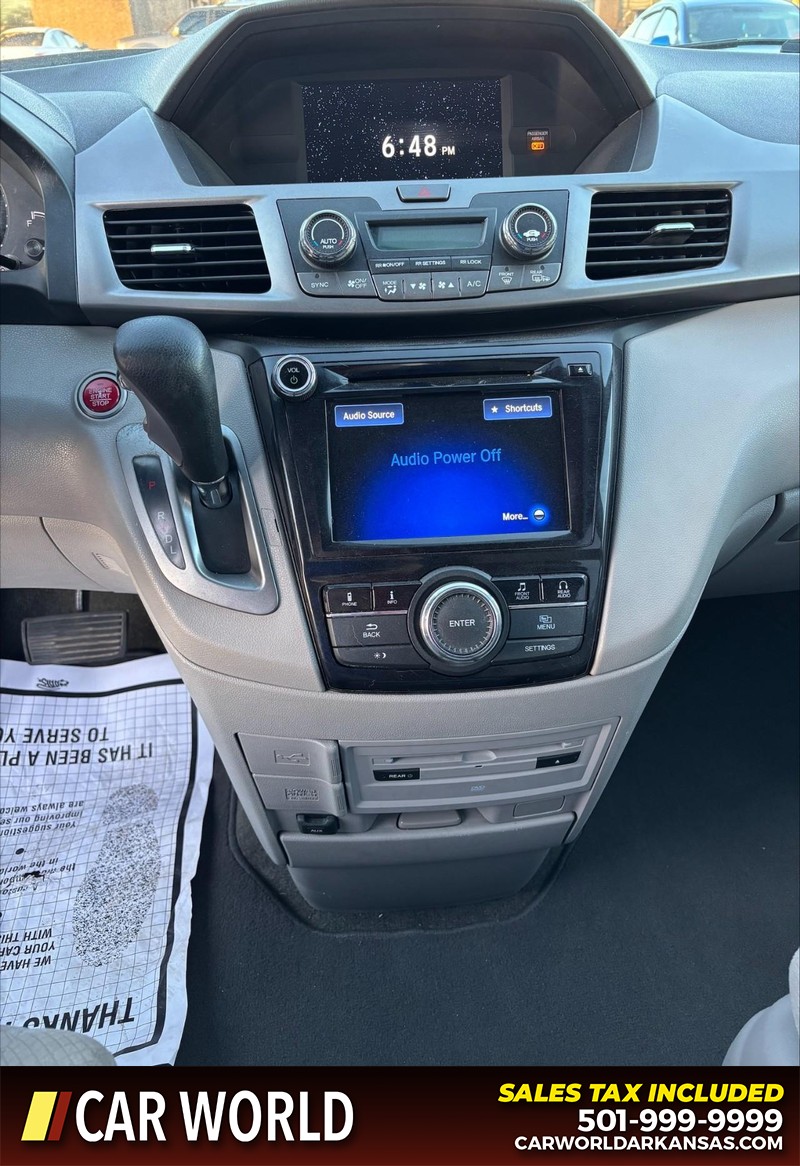 Honda Odyssey Vehicle Full-screen Gallery Image 17