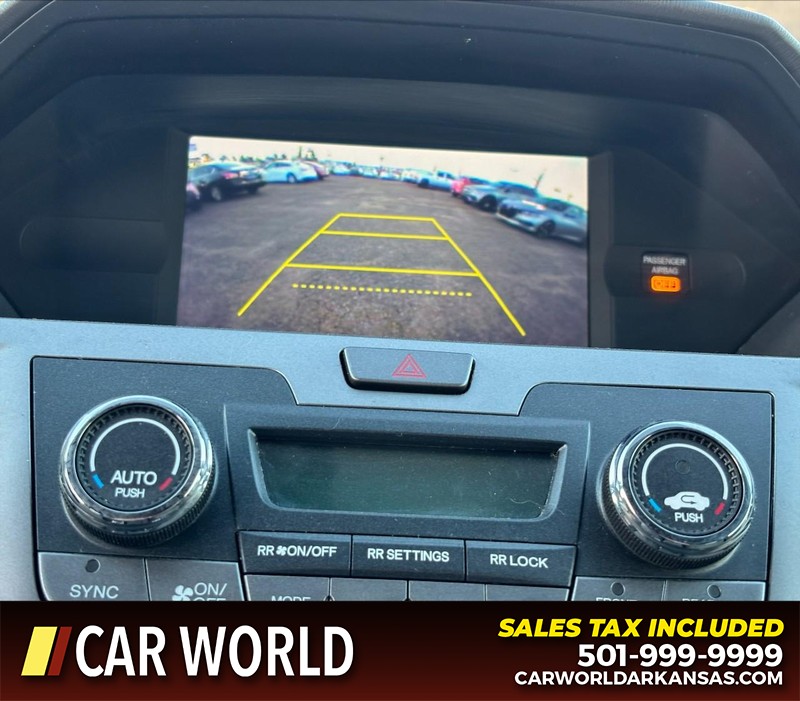 Honda Odyssey Vehicle Full-screen Gallery Image 18