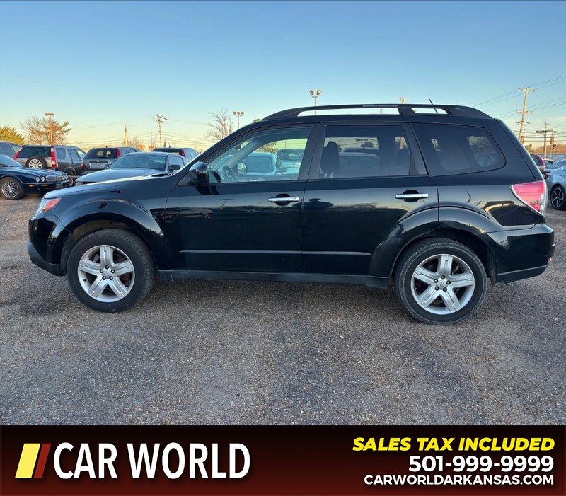 Subaru Forester Vehicle Full-screen Gallery Image 7