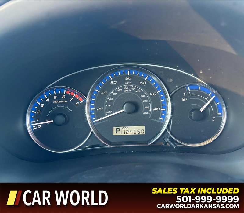 Subaru Forester Vehicle Full-screen Gallery Image 18