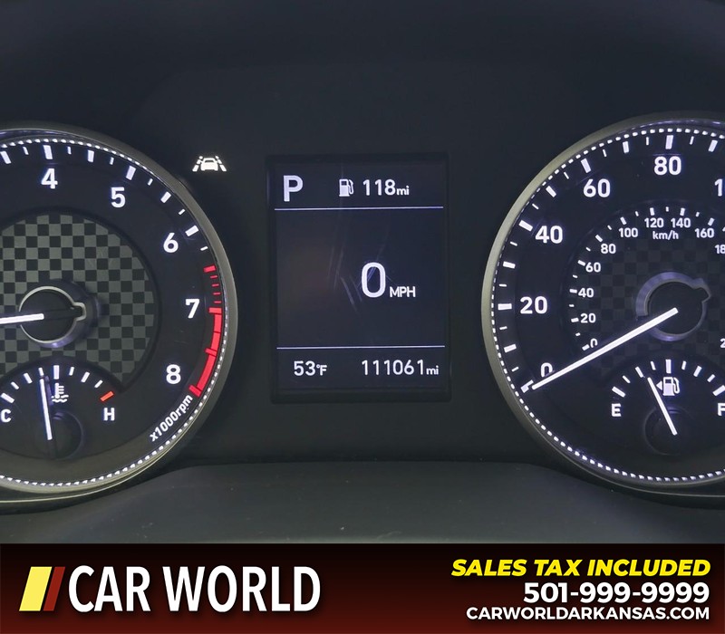 Hyundai Elantra Vehicle Full-screen Gallery Image 16