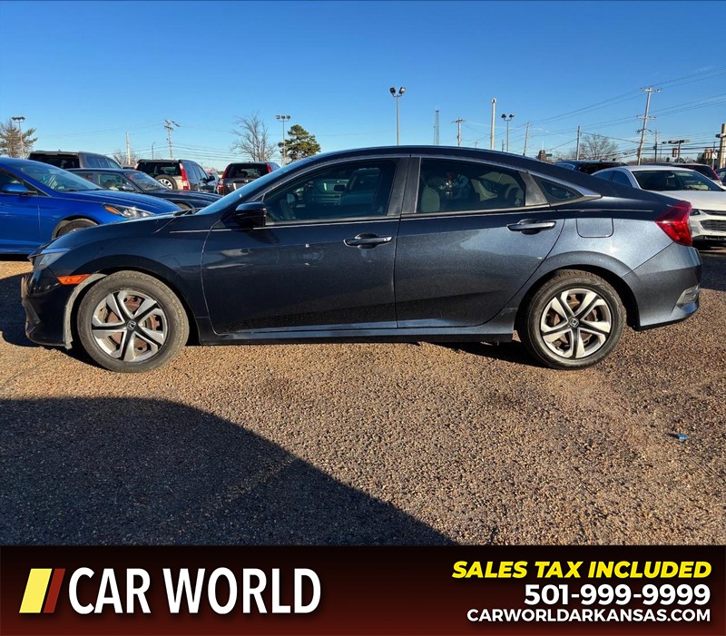 Honda Civic Sedan Vehicle Full-screen Gallery Image 8