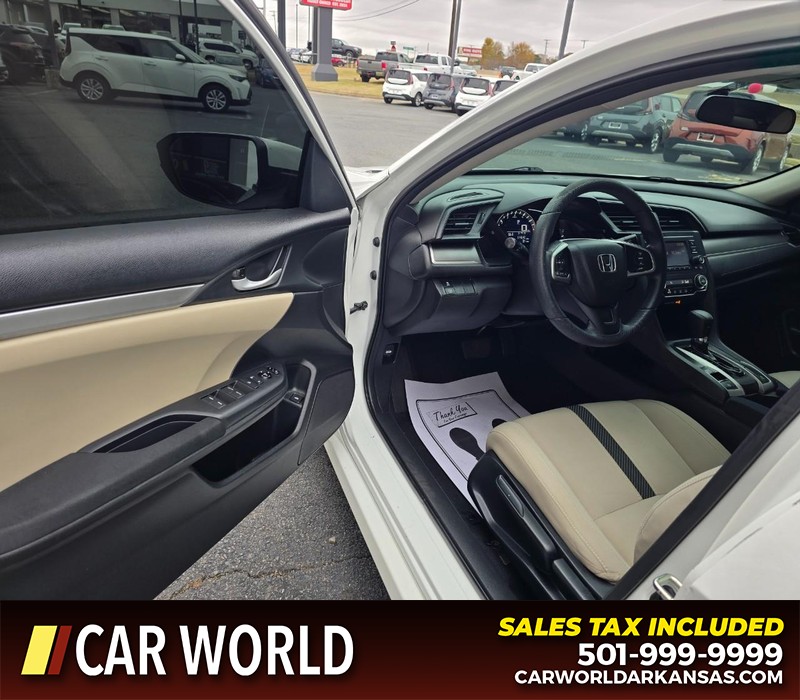 Honda Civic Sedan Vehicle Full-screen Gallery Image 7