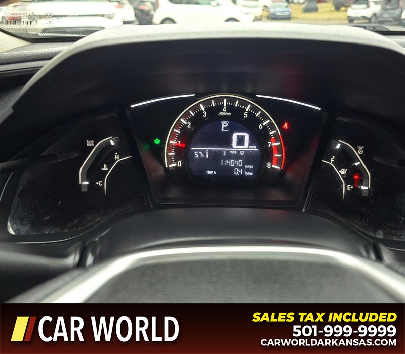 Honda Civic Sedan Vehicle Full-screen Gallery Image 17