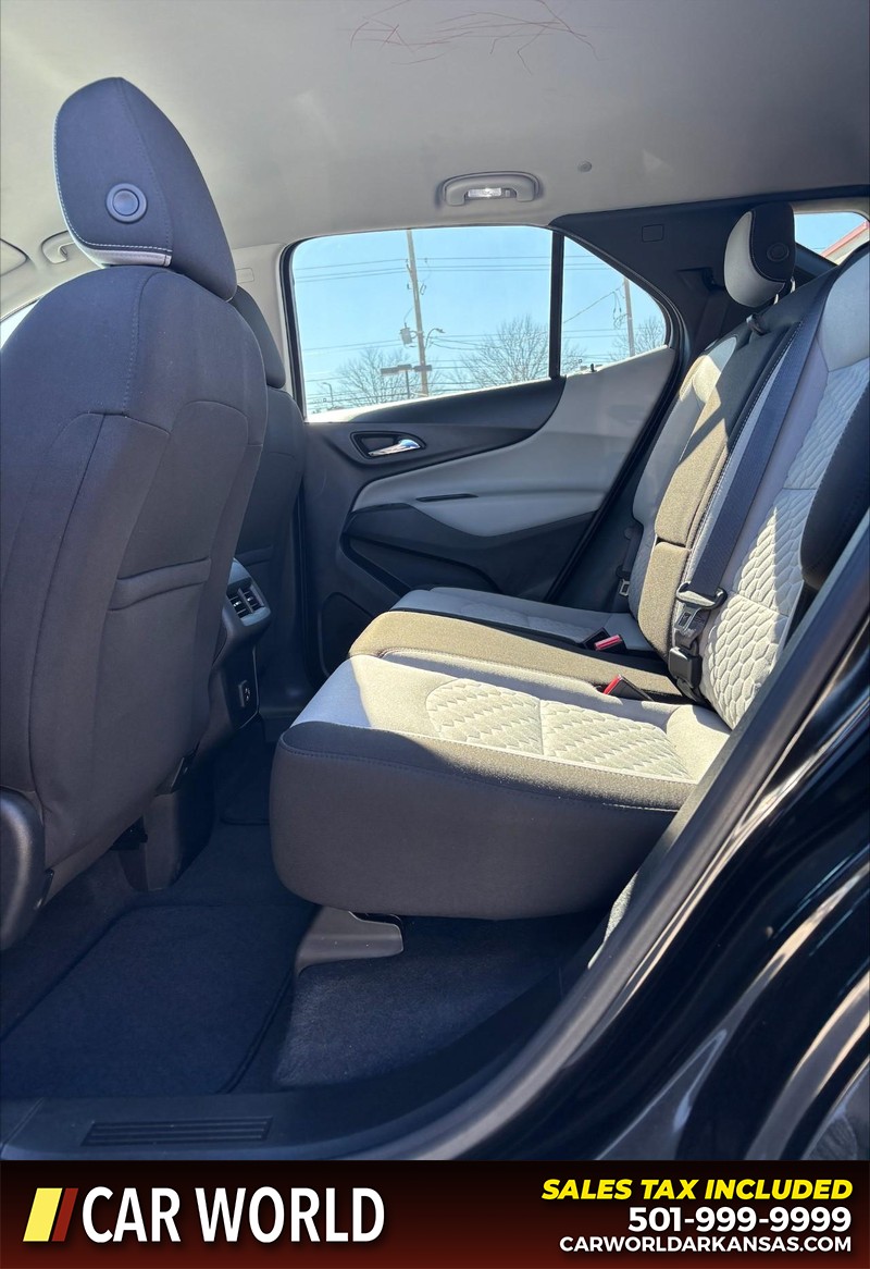 Chevrolet Equinox Vehicle Full-screen Gallery Image 15