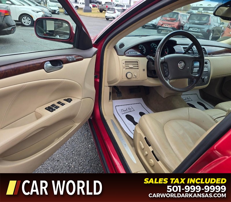 Buick Lucerne Vehicle Full-screen Gallery Image 7