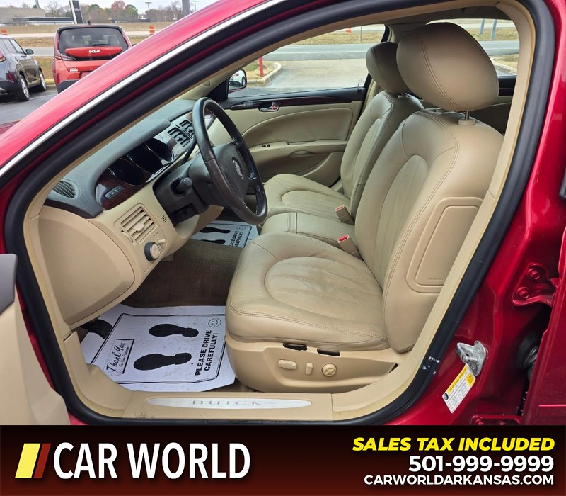 Buick Lucerne Vehicle Full-screen Gallery Image 9