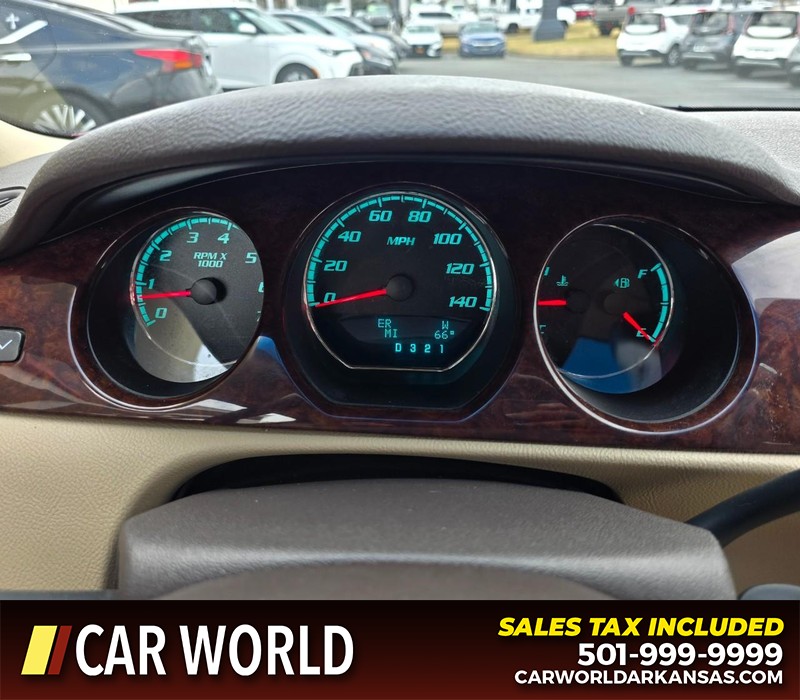 Buick Lucerne Vehicle Full-screen Gallery Image 17