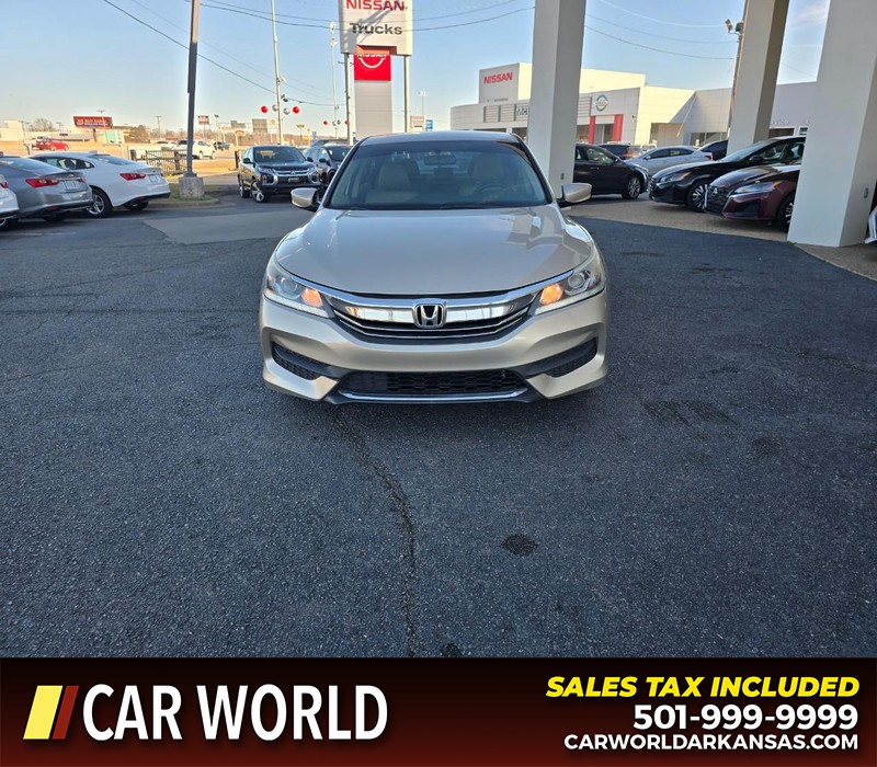 Honda Accord Sedan Vehicle Full-screen Gallery Image 2