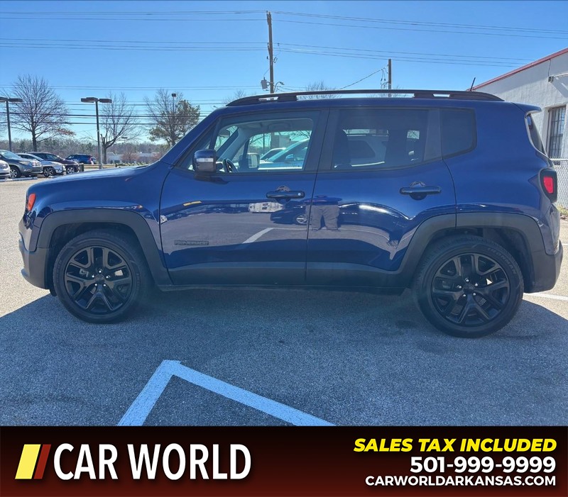 Jeep Renegade Vehicle Full-screen Gallery Image 8