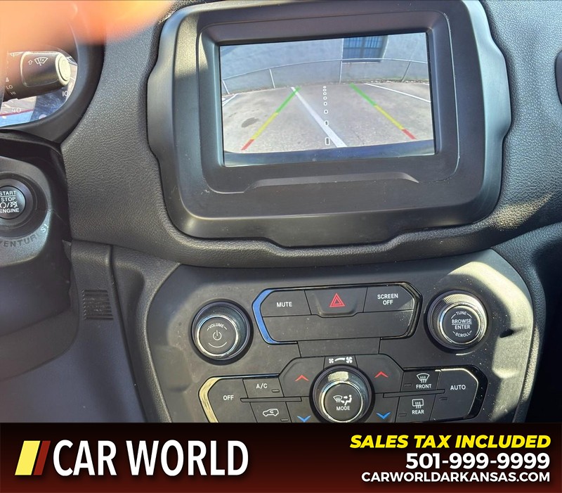 Jeep Renegade Vehicle Full-screen Gallery Image 18