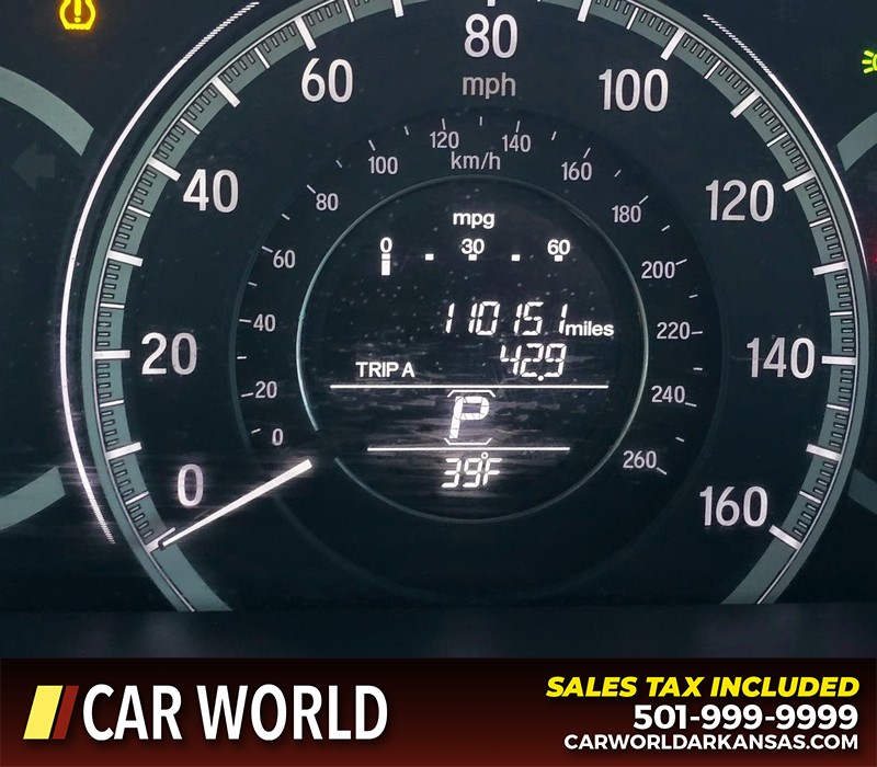 Honda Accord Sedan Vehicle Full-screen Gallery Image 16