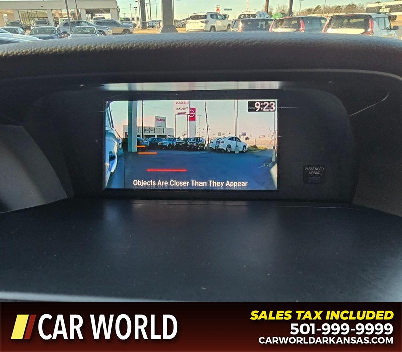 Honda Accord Sedan Vehicle Full-screen Gallery Image 18