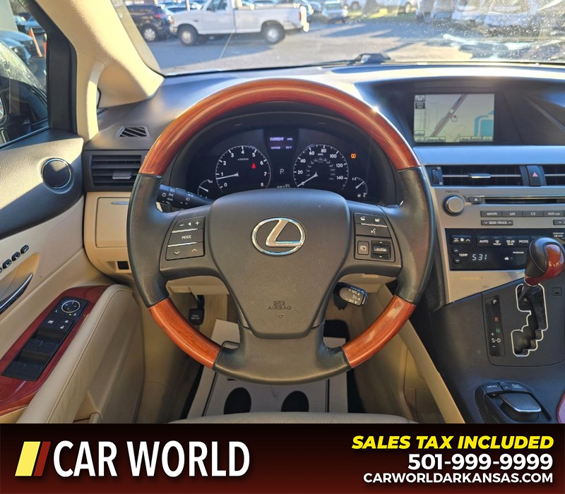 Lexus RX 350 Vehicle Full-screen Gallery Image 16