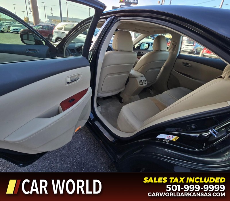 Lexus ES 350 Vehicle Full-screen Gallery Image 9