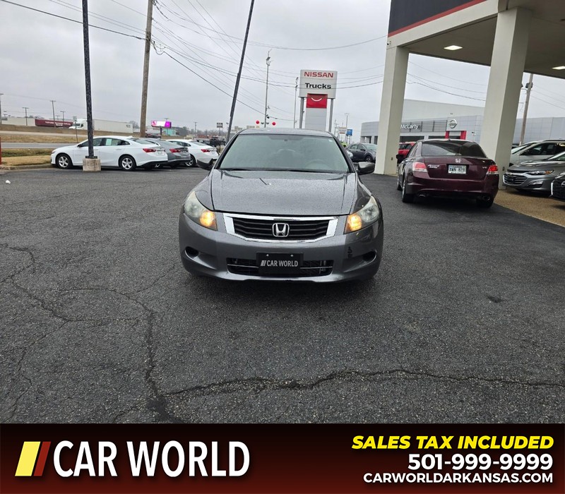 Honda Accord Sedan Vehicle Full-screen Gallery Image 2