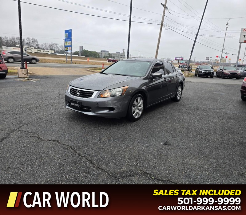 Honda Accord Sedan Vehicle Full-screen Gallery Image 3