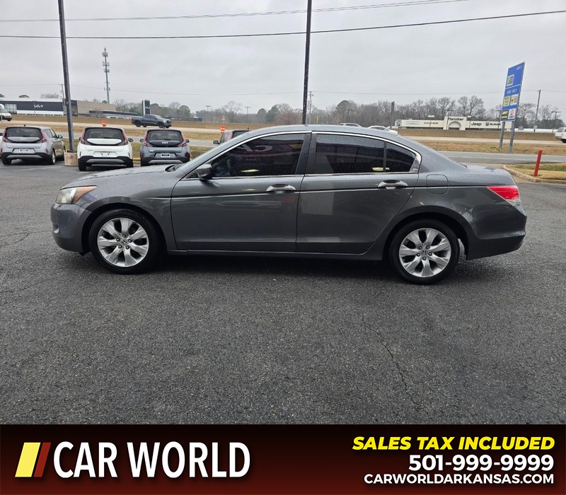 Honda Accord Sedan Vehicle Full-screen Gallery Image 4