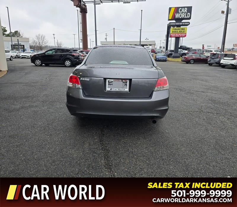 Honda Accord Sedan Vehicle Full-screen Gallery Image 5