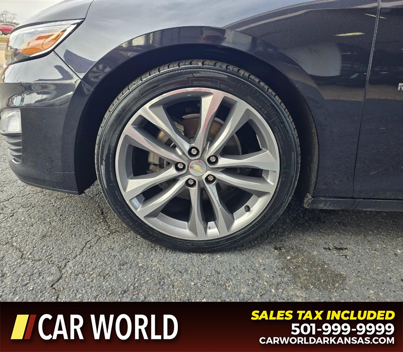 Chevrolet Malibu Vehicle Full-screen Gallery Image 6