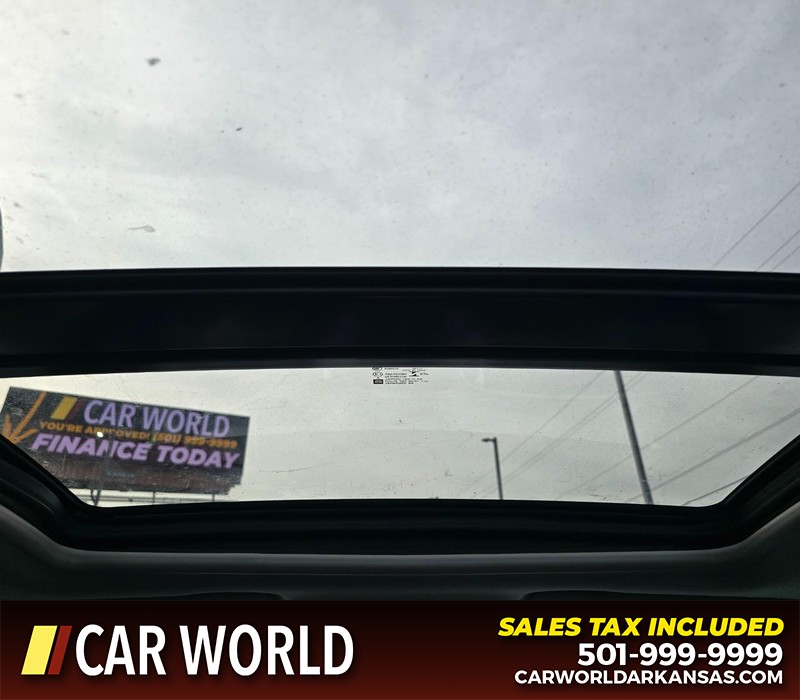 Chevrolet Malibu Vehicle Full-screen Gallery Image 20