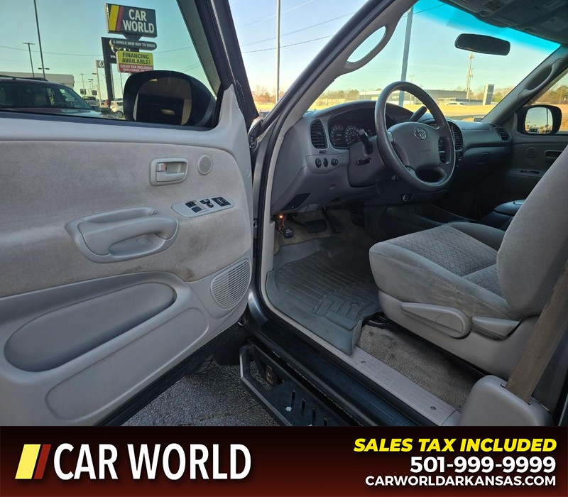 Toyota Tundra Vehicle Full-screen Gallery Image 7